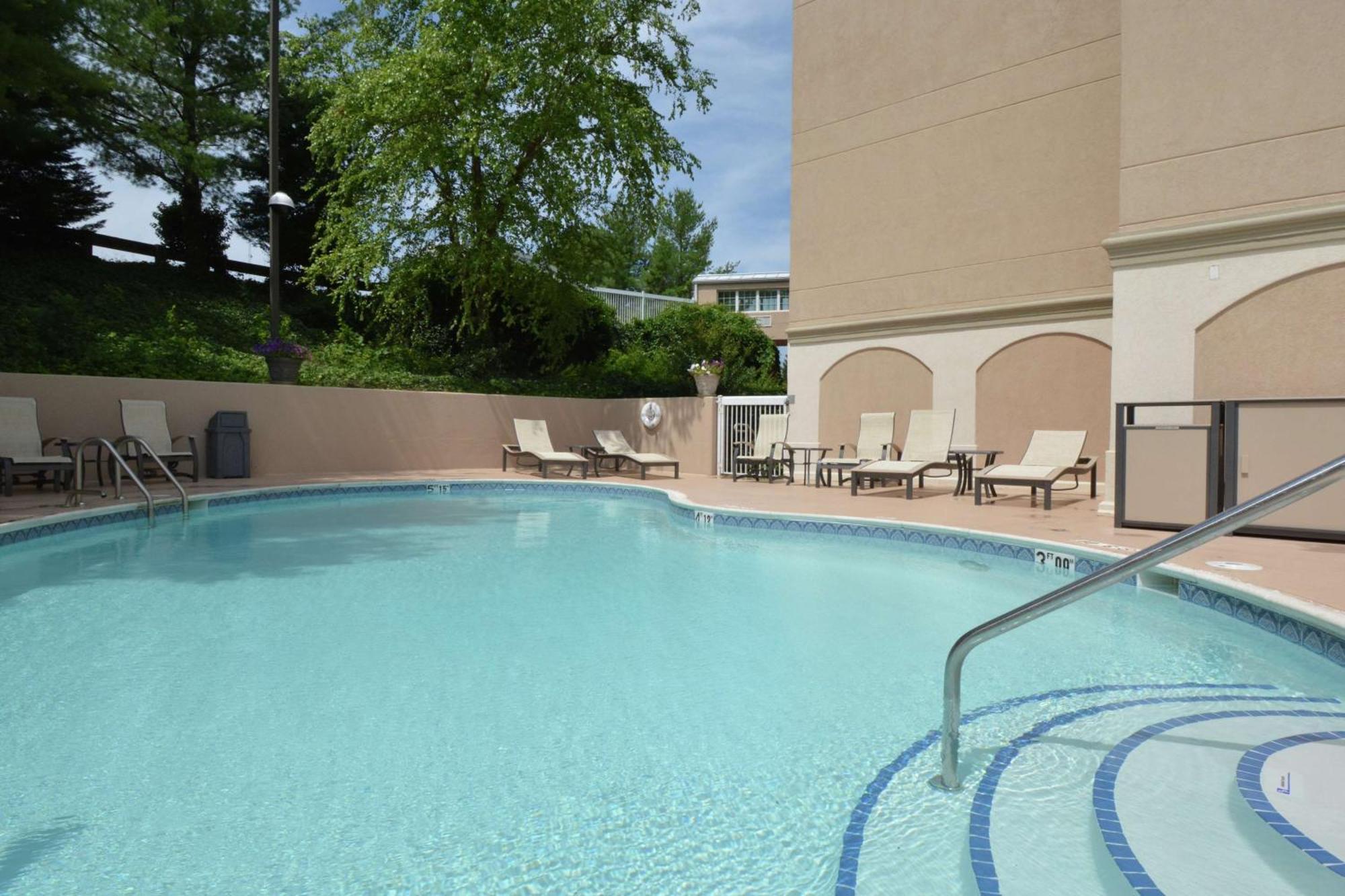 Hampton Inn Salem East - Electric Road Εξωτερικό φωτογραφία